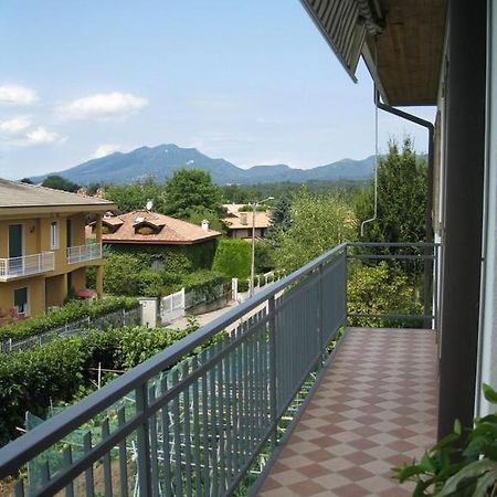 Bed and Breakfast La Casa Dei Pini Malnate Экстерьер фото