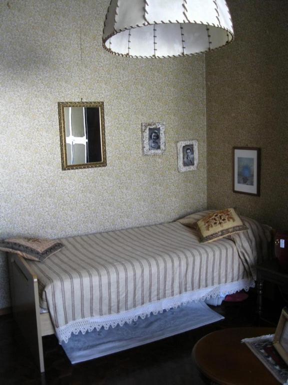Bed and Breakfast La Casa Dei Pini Malnate Экстерьер фото